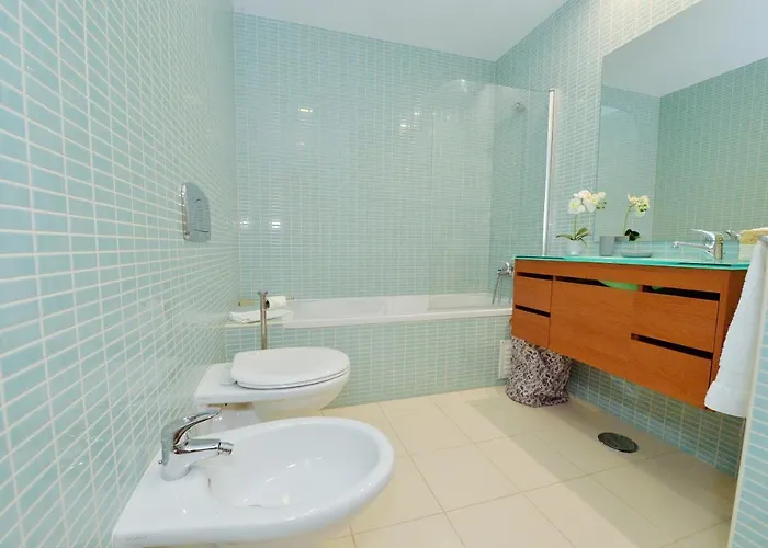 Floripes Luxury With Pool On Rooftop Apartamento Olhão